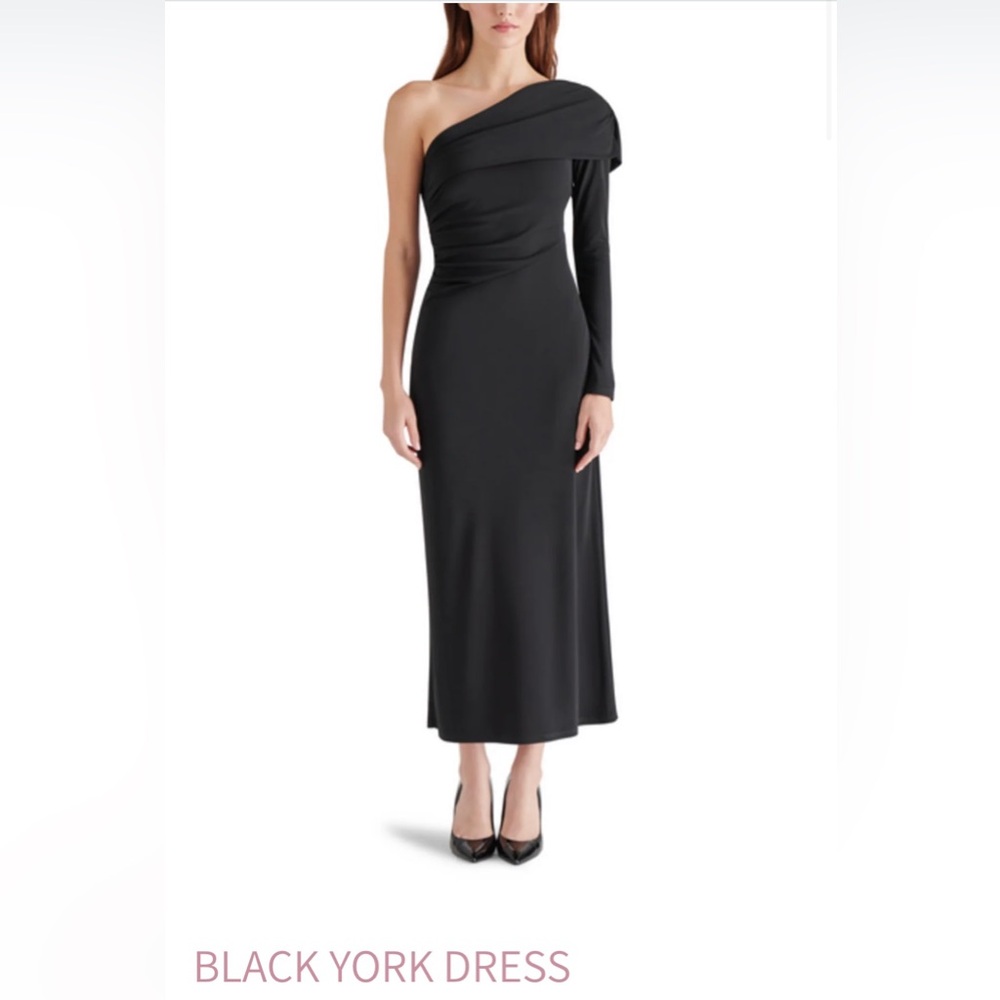 Steve Madden Black One-Shoulder Dress